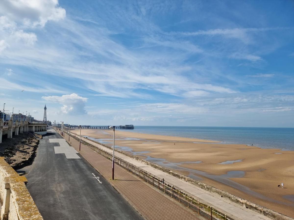 Granada Apartments Derby Road Blackpool Exterior foto